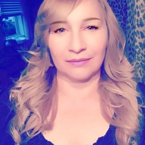 Meet your Posher, Lucy